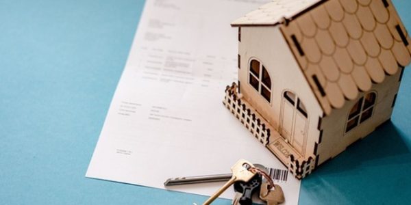 Vermieten-oder-verkaufen-real-estate-6688945_640